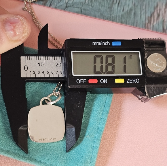 ✨ Tiffany & Co. Cushion Tag Vintage Necklace Sterling 925 Rare Engravable✨ - Picture 11 of 17